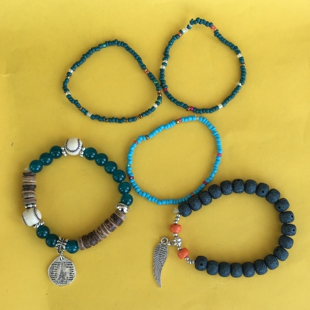 ❤️New Colorful Boho Bracelet!! ❤️ - Picture 3 of 7